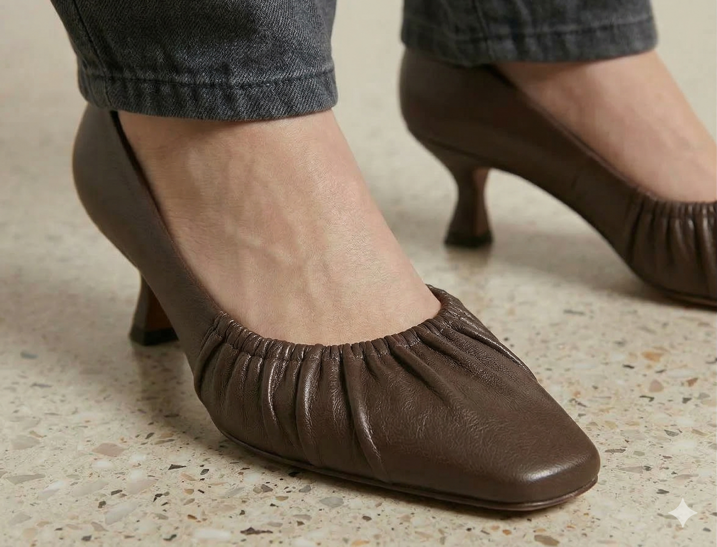 The Ruched Low Heel (Brown)